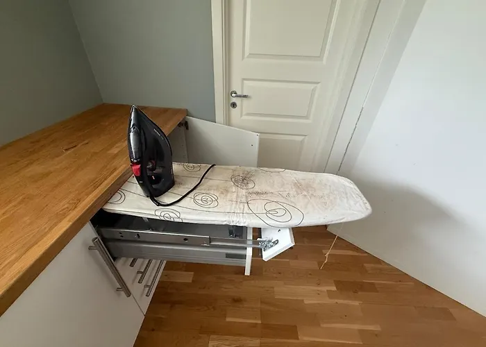 别墅 Near Nature, Sauna & Downtown *