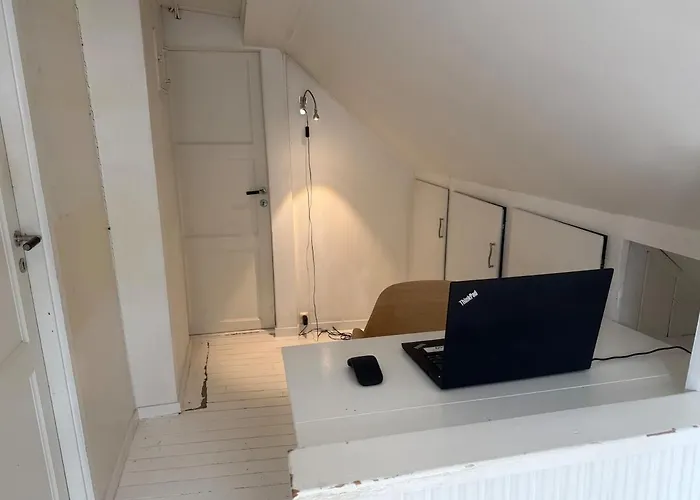 Villa Near Nature, Sauna & Downtown *